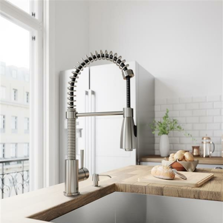 * Special Vigo Brant Pull-Down Spray Kitchen Faucet | Kitchen Faucets